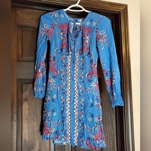 Xhilaration XS Dress with 3/4 Sleeve